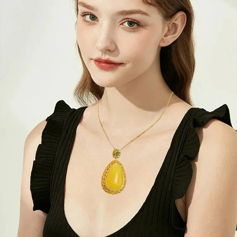 🔥49% OFF🔥 Elegant Lucky Flower Pendant Necklace